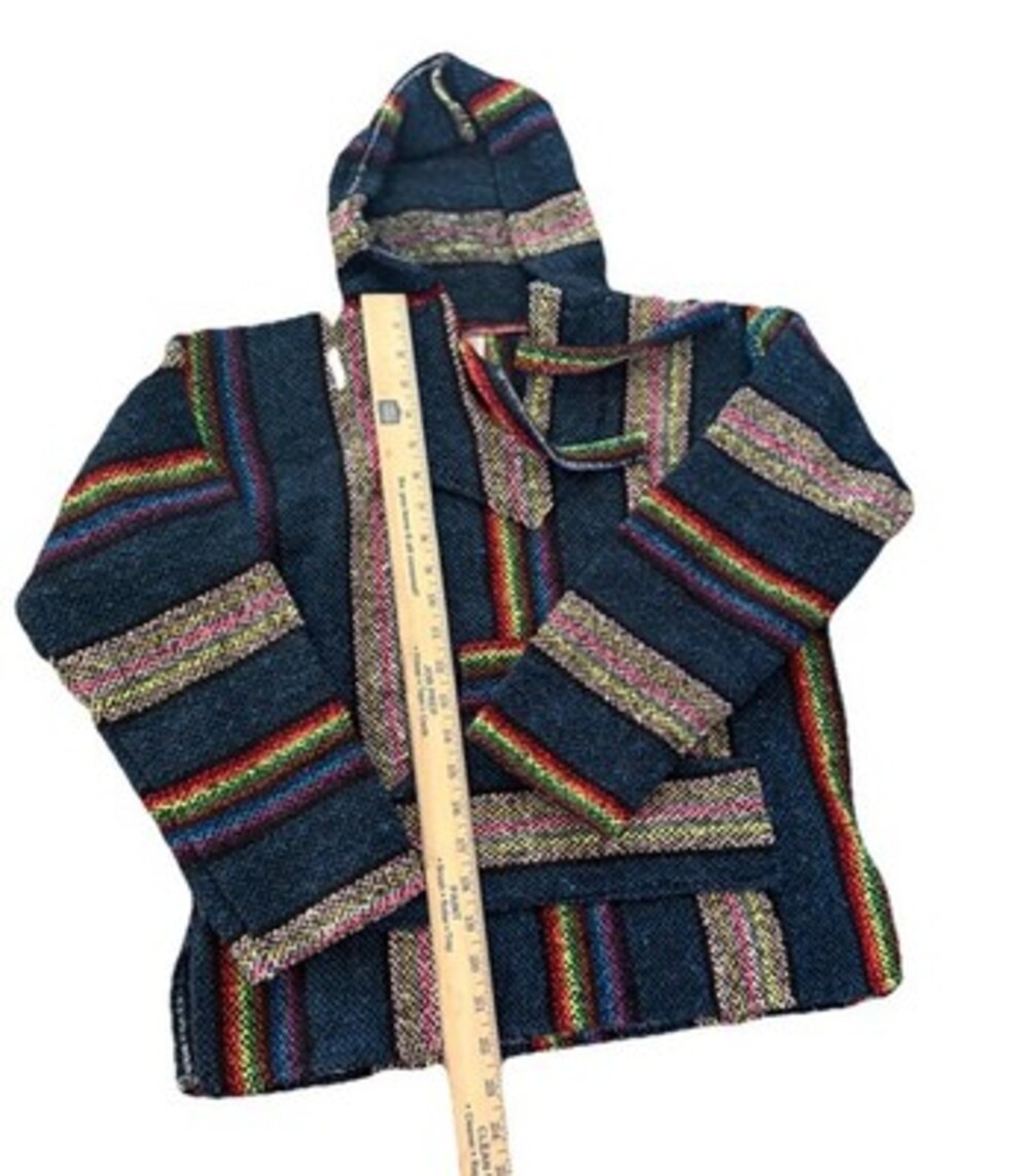 Baja poncho pullover size Small front pocket, hooded - Picture 2 of 5